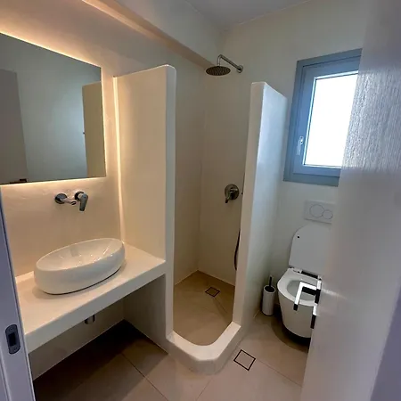 Naxian Blues Kastraki Naxos * Kastrákion