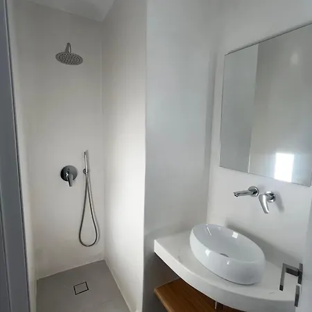 Naxian Blues Kastraki Naxos * Kastrákion