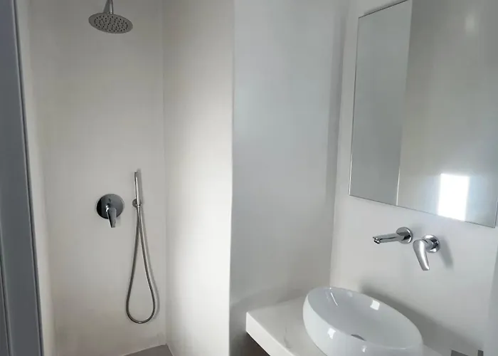 Naxian Blues Kastraki Naxos * Kastrákion